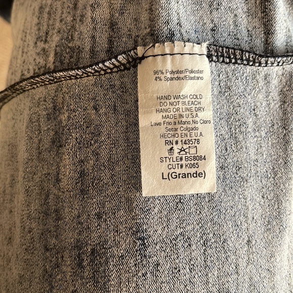 Sugar Popped Blue 2 Piece Skirt Set. - Picture 6 of 7